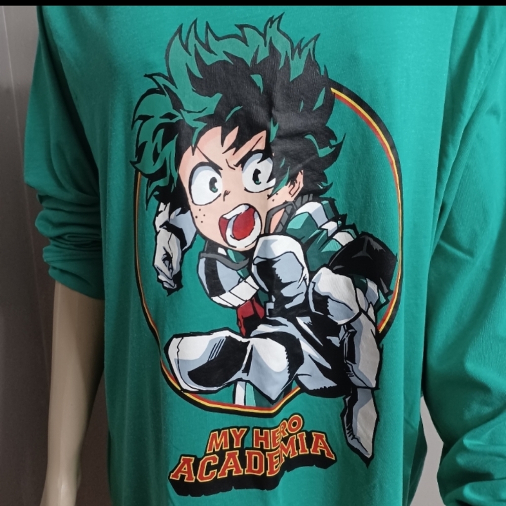 My Hero Academia Long sleeve Men's shirtPre-owned in really  good condition